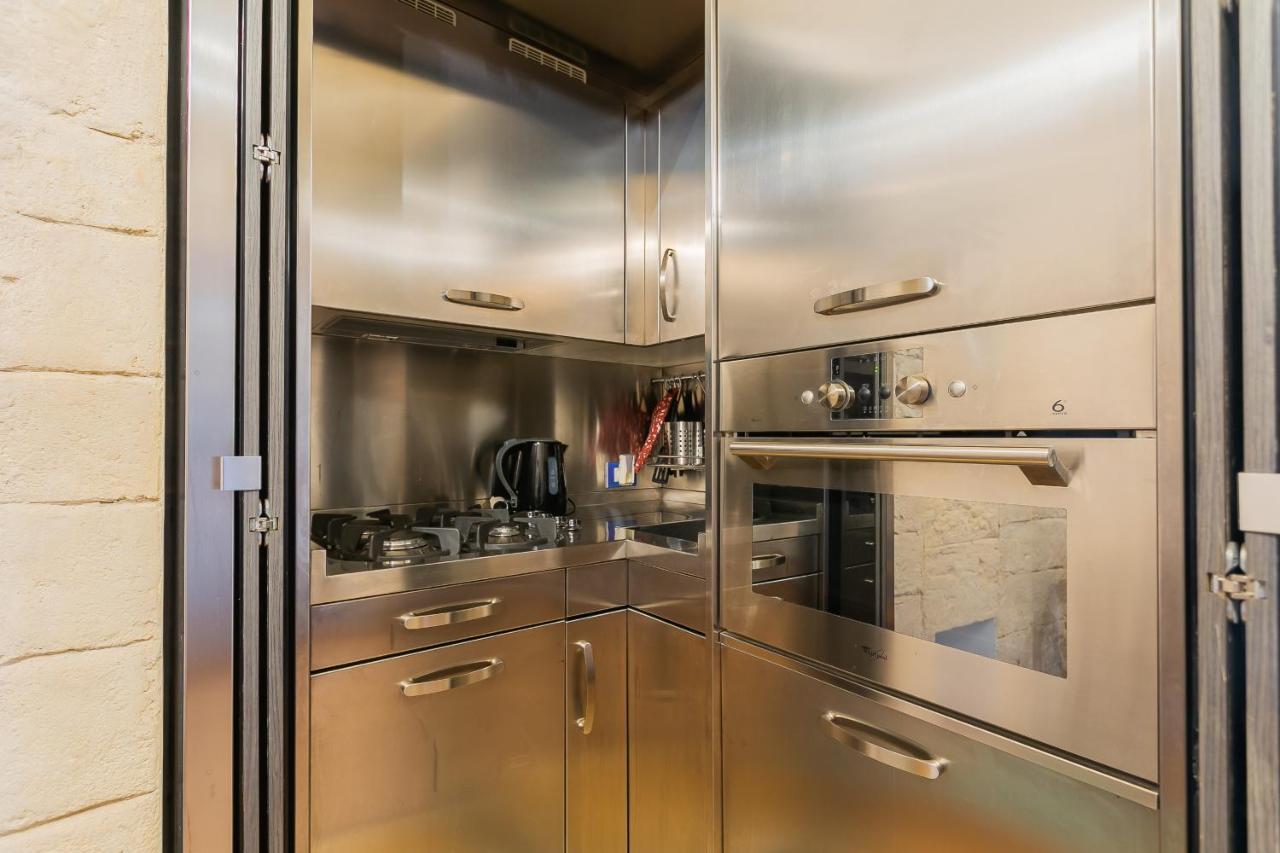 Apartment A Palazzo Zizzi By Wonderful Italy *