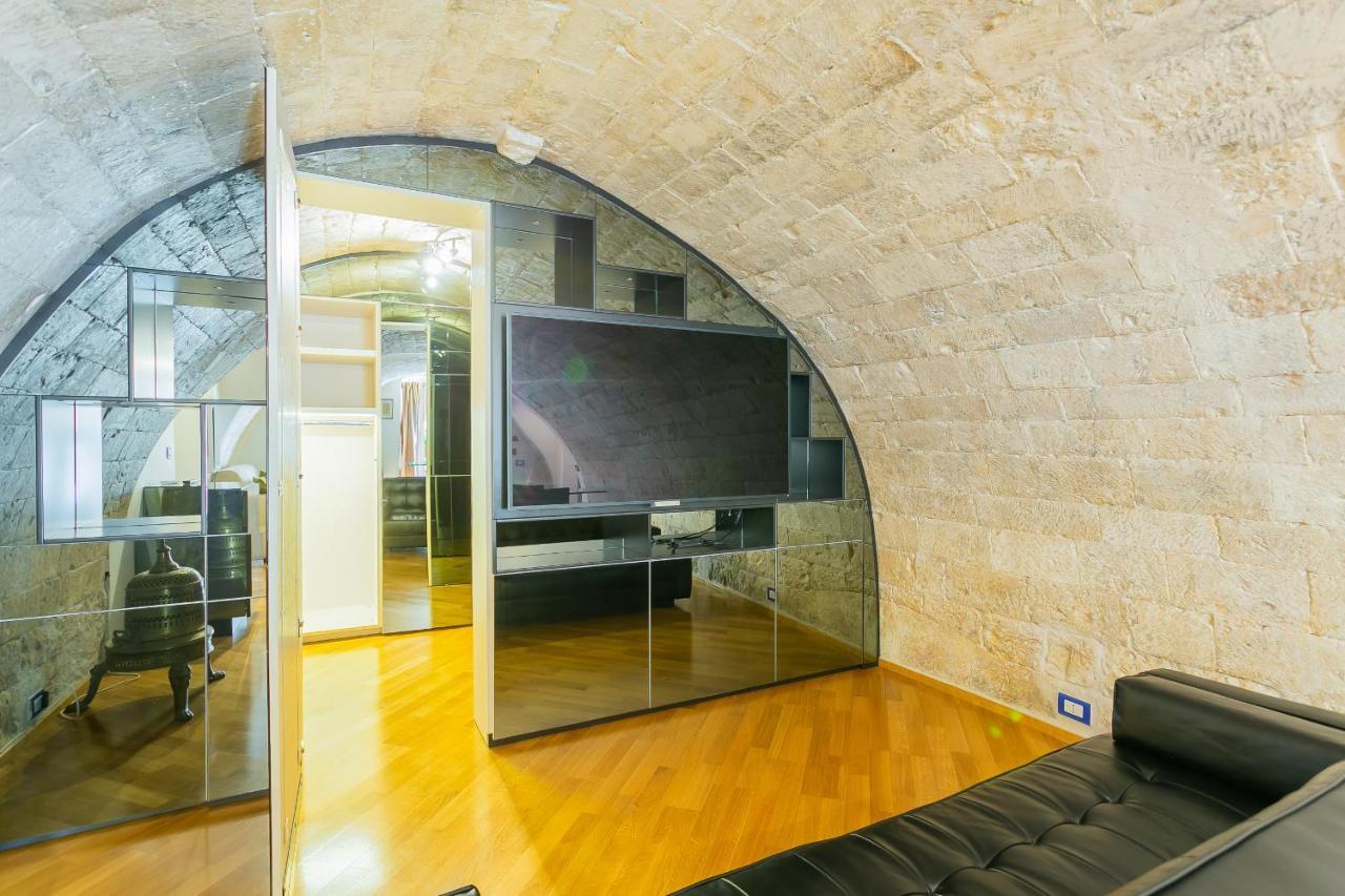 Apartment A Palazzo Zizzi By Wonderful Italy Bari